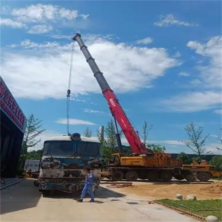 彭州吊车出租｜16吨汽车吊｜工地吊装/设备吊运｜灵活调度_专业团队