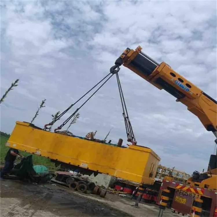 彭州随车吊吊集装箱怎么吊